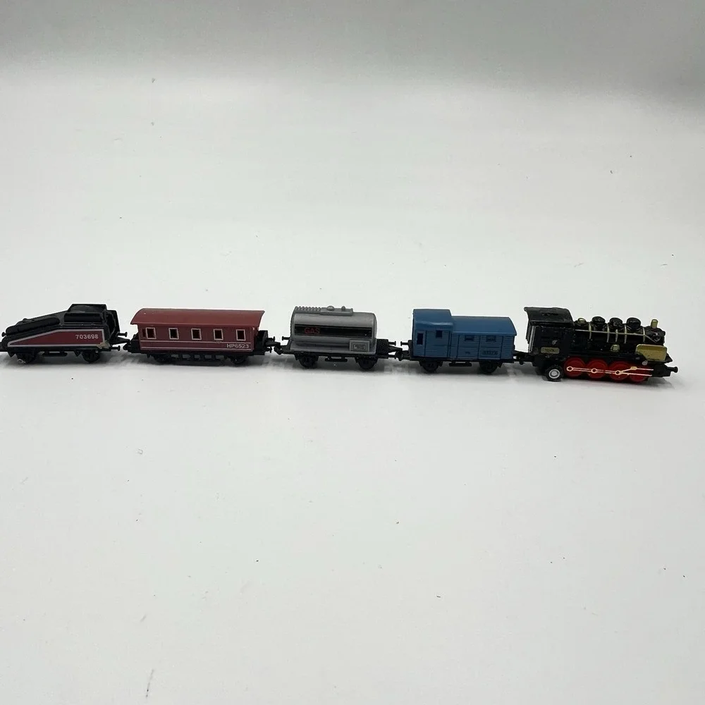 Soma Micro Miniature Model Train Cars Vintage -‎ Excellent Condition